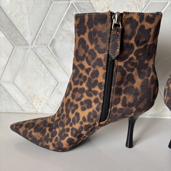 Nine West 7.5M Leopard Animal Print Heeled Boot Pointed Toe Therin Stiletto Heel - Picture 3 of 11